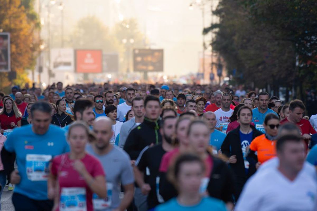 MARATONUL BUCUREȘTI // FOTO Sărbătoare pe străzile Capitalei: iată câștigătorii Maratonului de la București