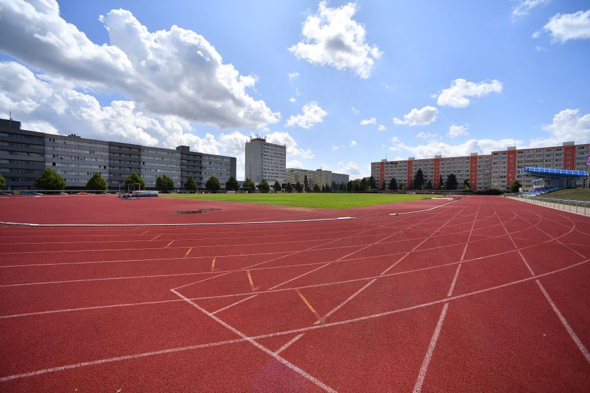 MLADA BOLESLAV - FCSB // VIDEO+FOTO Cehii stau la coadă să vadă "cel mai cunoscut club românesc"