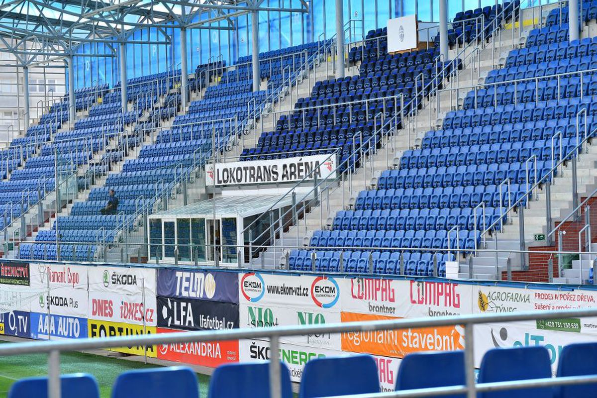MLADA BOLESLAV - FCSB // VIDEO+FOTO Cehii stau la coadă să vadă "cel mai cunoscut club românesc"