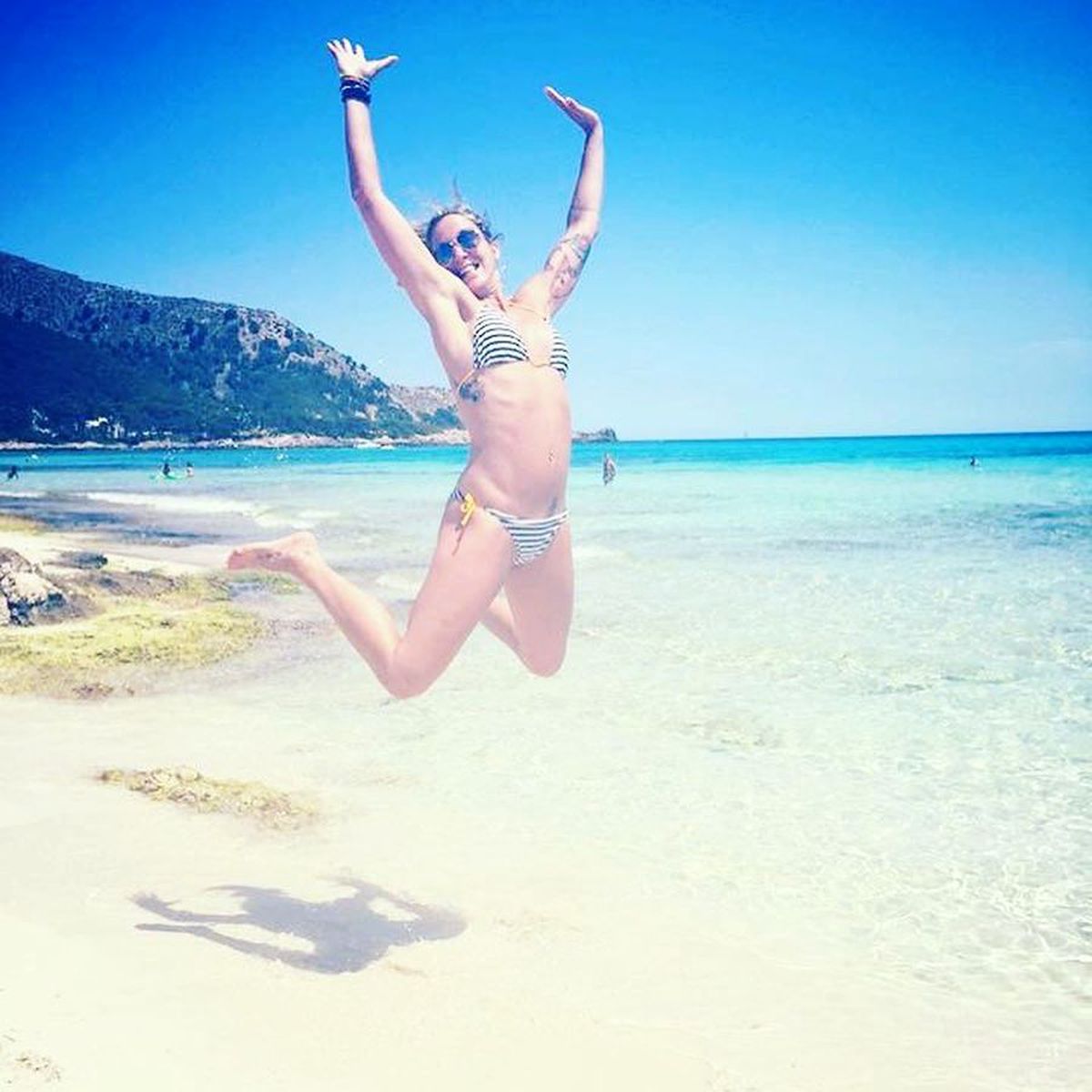 GALERIE FOTO Laura Nicoletta Vasilescu, prima handbalistă română care recunoaște că e gay: „Viitorul e al nostru! Te iubesc necondiționat”