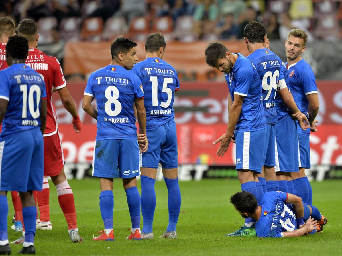 DINAMO - FC BOTOȘANI 0-0 // liveTEXT, FOTO + VIDEO ACUM » Montini, gol anulat pentru un ofsaid minuscul!