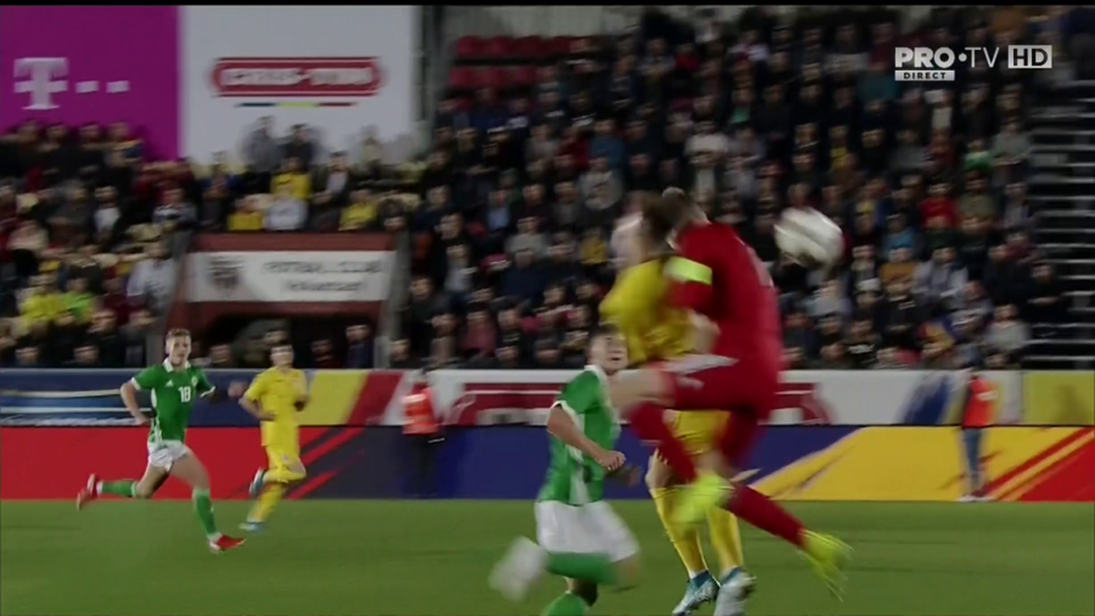 ROMÂNIA U21 - IRLANDA DE NORD U21 // GALERIE FOTO Dennis Man, făcut KO! Portarul nord-irlandezilor a văzut ROȘU direct