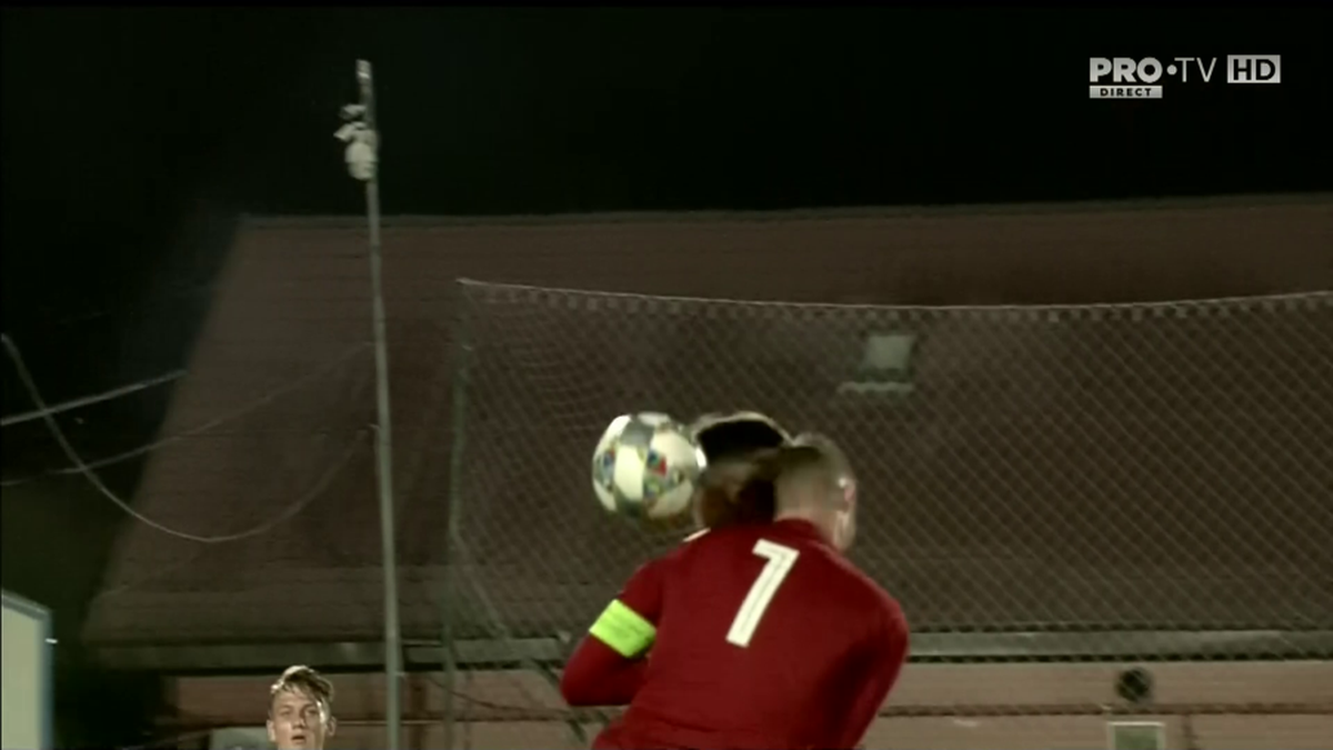 ROMÂNIA U21 - IRLANDA DE NORD U21 // GALERIE FOTO Dennis Man, făcut KO! Portarul nord-irlandezilor a văzut ROȘU direct