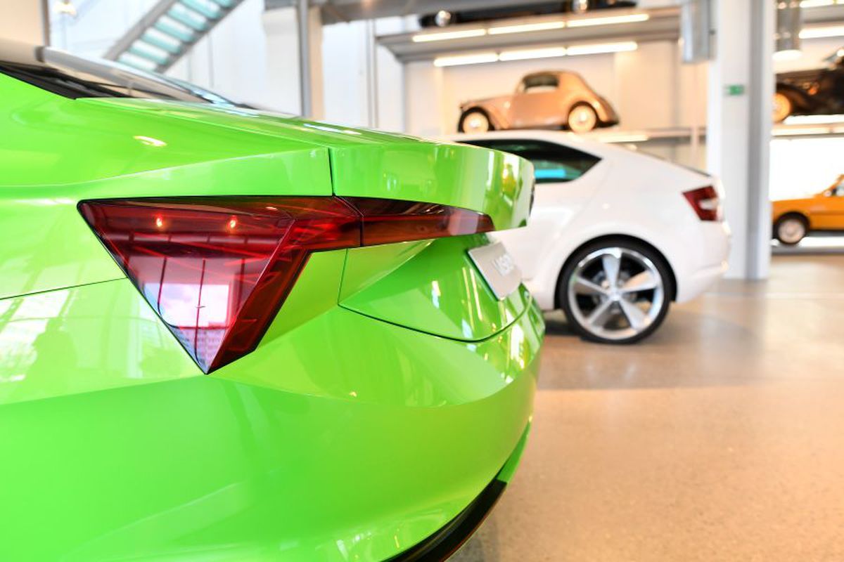 Am vizitat Muzeul Skoda din Cehia: 350 de modele cu o istorie fabuloasă