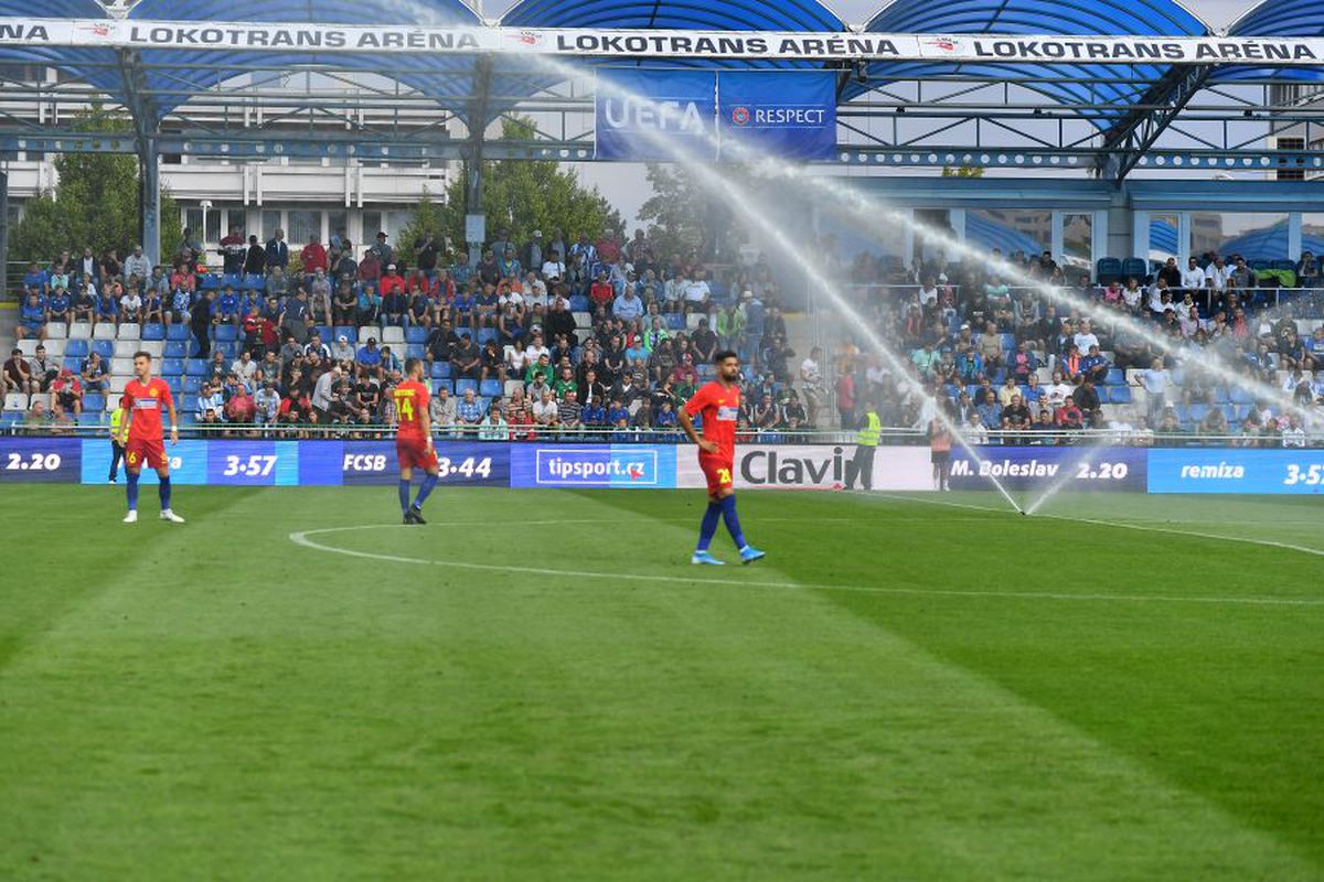 MLADA BOLESLAV - FCSB // FOTO Salvați de Panțâru » Fără antrenor și cu 9 accidentați, FCSB se califică în play-off-ul EL cu un gol în prelungiri