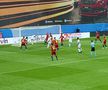 MLADA BOLESLAV - FCSB // FOTO Fază controversată în finalul primei reprize! Cehilor li s-a anulat un gol pentru fault în atac
