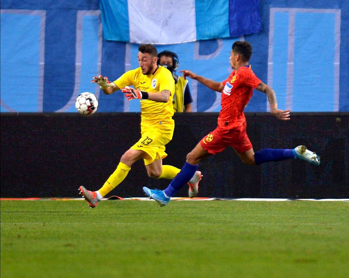 CRAIOVA - FCSB 0-1 // FOTO + VIDEO Cronică de Remus Răureanu » Toată lumea știe, Gigi-i meserie!