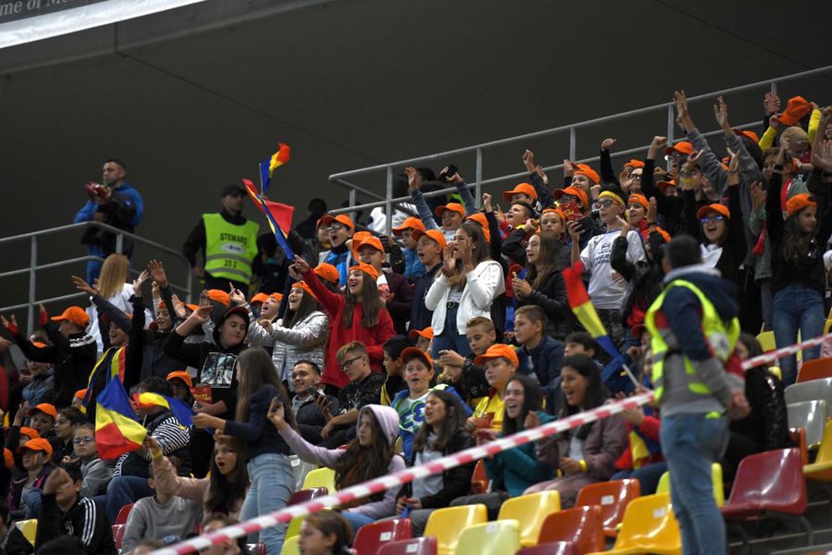 ROMÂNIA - NORVEGIA // VIDEO + FOTO Moment FANTASTIC pe Arena Națională! Imnul României a răsunat mai tare ca niciodată din glasurile celor 30.000 de copii