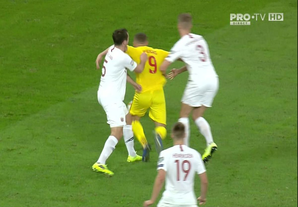ROMÂNIA - NORVEGIA // FOTO George Pușcaș a cerut penalty! Ce se observă în imagini + reacția lui MM: „E genetică chestia asta”