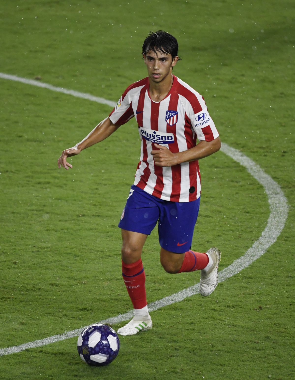 LA LIGA începe azi! Totul despre noul sezon: revoluție la Real și Atletico Madrid în goana după Barcelona + cine transmite la TV: o apariție nouă în piața media