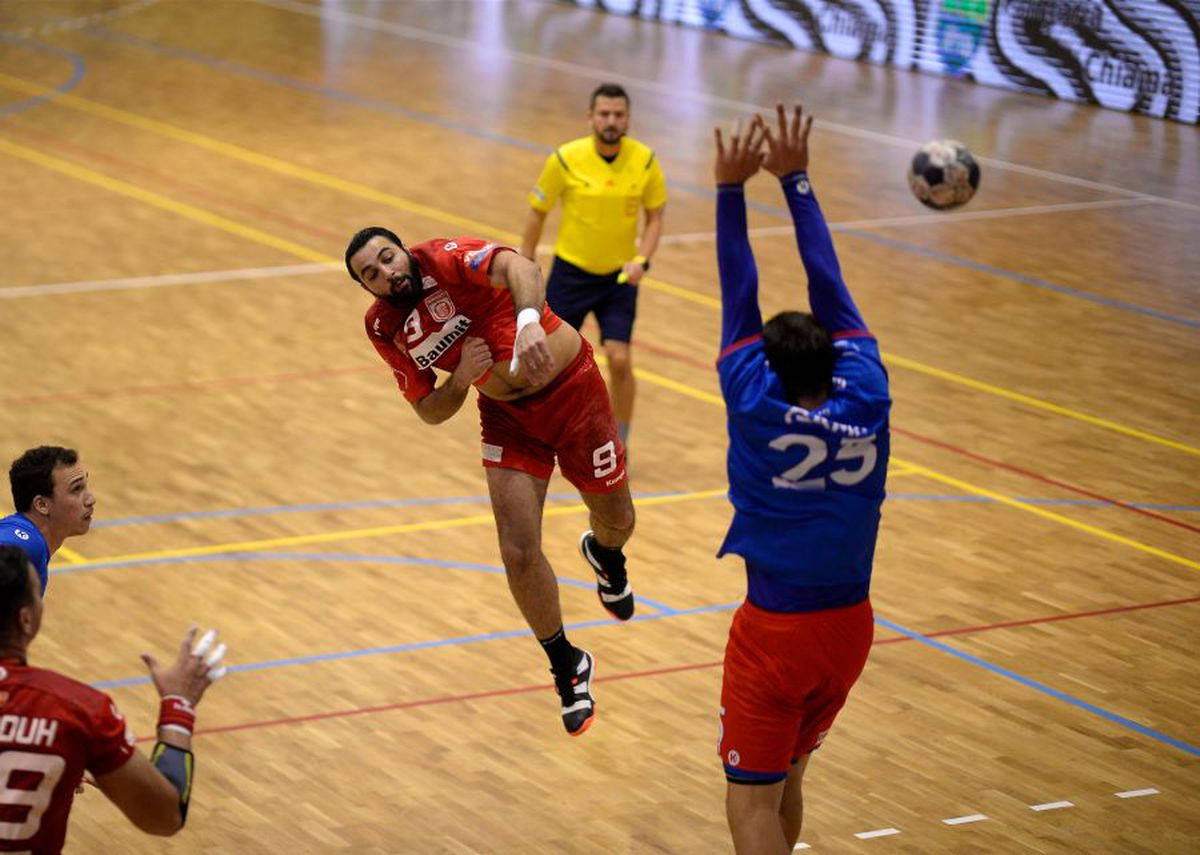 STEAUA - DINAMO 27-26 // În ultima secundă! Steaua a obținut o victorie dramatică în fața lui Dinamo, care era neînvinsă până azi în campionatul