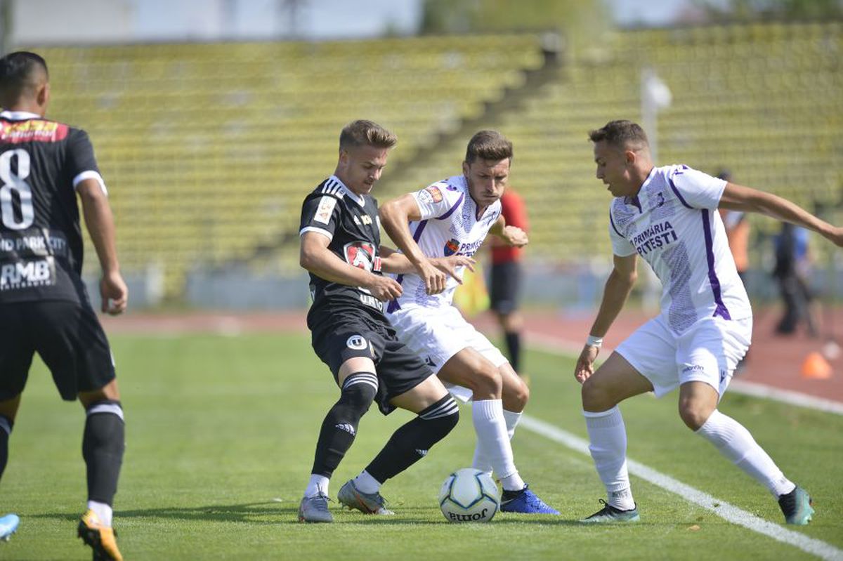LIGA 2 // FOTO Victorie pentru FC Argeș în derby-ul cu U Cluj! Daco-Getica închide ziua cu o victorie la Timișoara + Toate rezultatele de azi
