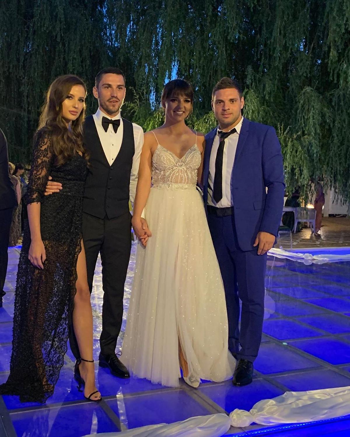 FOTO Frumoasa și „Motoreta” » Ce iubită superbă are Adi Popa + Mesajul ei după transferul mijlocașului la FCSB
