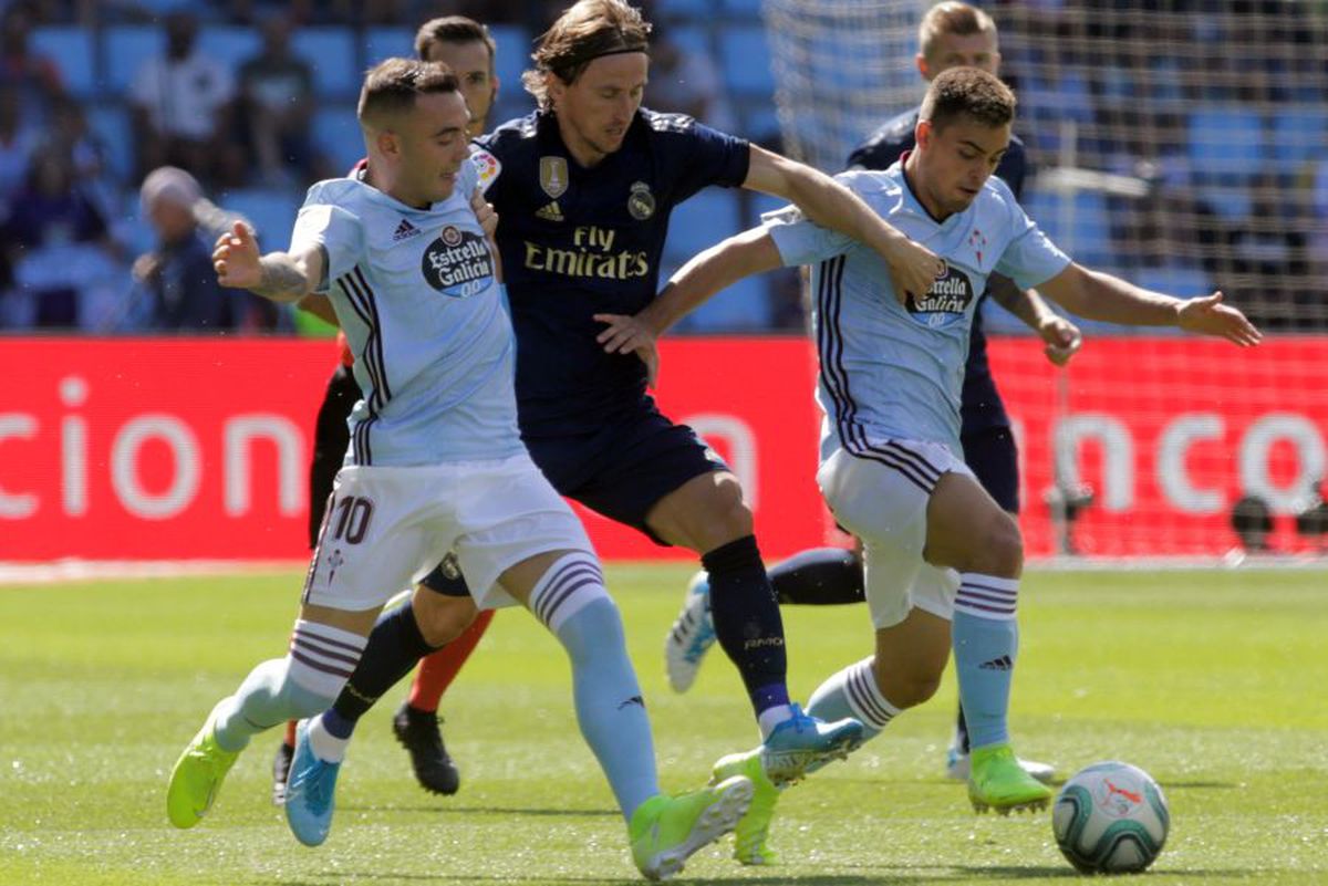 CELTA VIGO - REAL MADRID 1-3 // VIDEO+FOTO Start excelent! Madrilenii au început perfect sezonul, chiar dacă au jucat în inferioritate peste 30 de minute