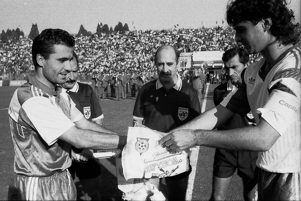 RETRO GSP Eșecul inexplicabil al „Profesorului”: cum a încasat-o România pe 17 octombrie, tot în calificările unui Euro