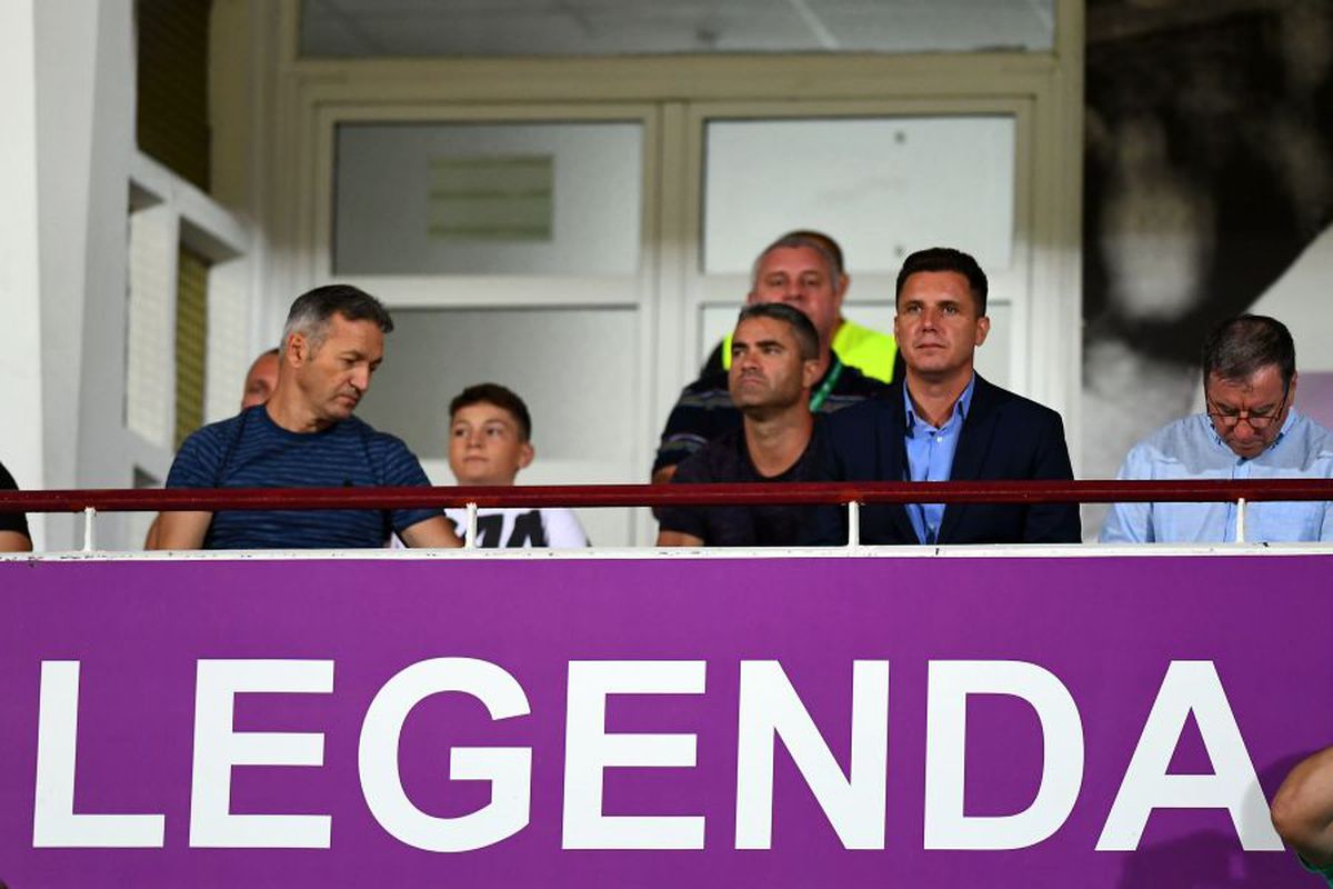 FCSB - POLI IAȘI // liveTEXT + FOTO ACUM » Prima repriză din FCSB - Poli Iași: 2.500 de oameni în tribune la Pitești