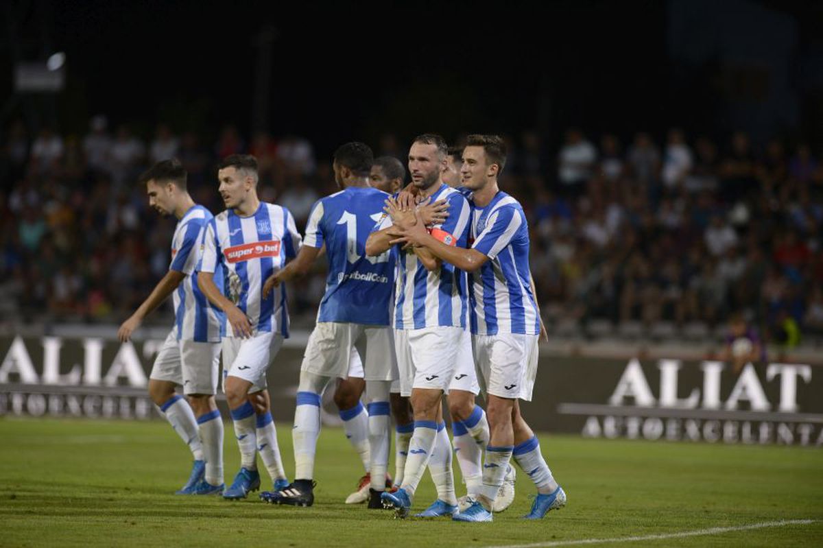 FCSB - POLI IAȘI 1-2 // VIDEO + FOTO Cine îi mai salvează? Roș-albaștrii sunt în derivă, după a 4-a înfrângere la rând în Liga 1