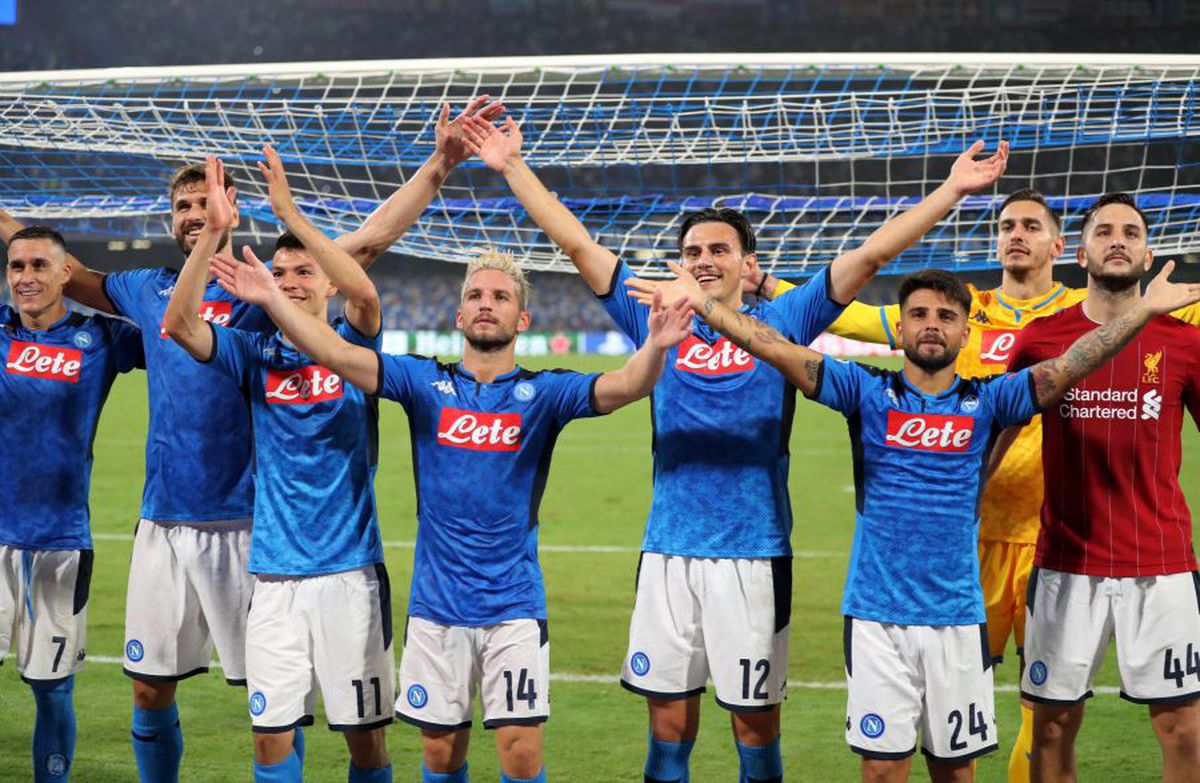 VIDEO + FOTO S-a încheiat prima seară de Champions League din acest sezon » Liverpool, învinsă de Napoli! Remiză la Dortmund-Barcelona // Genk, echipa lui Ianis Hagi, umilită de Salzburg