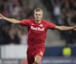 VIDEO Erling Håland, noua senzație din Liga Campionilor: „Monstrul golurilor a lovit din nou” » Norvegianul de 19 ani a marcat 3 goluri cu Genk și e gata de meciul cu România