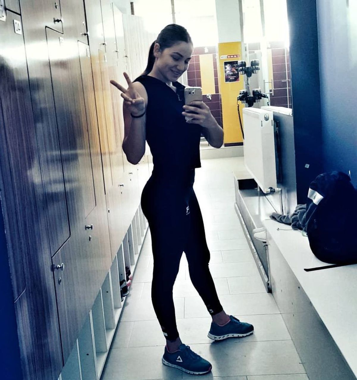 FOTO Diana Belbiță se pregătește de debutul în UFC: bărbatul care e mereu alături de ea