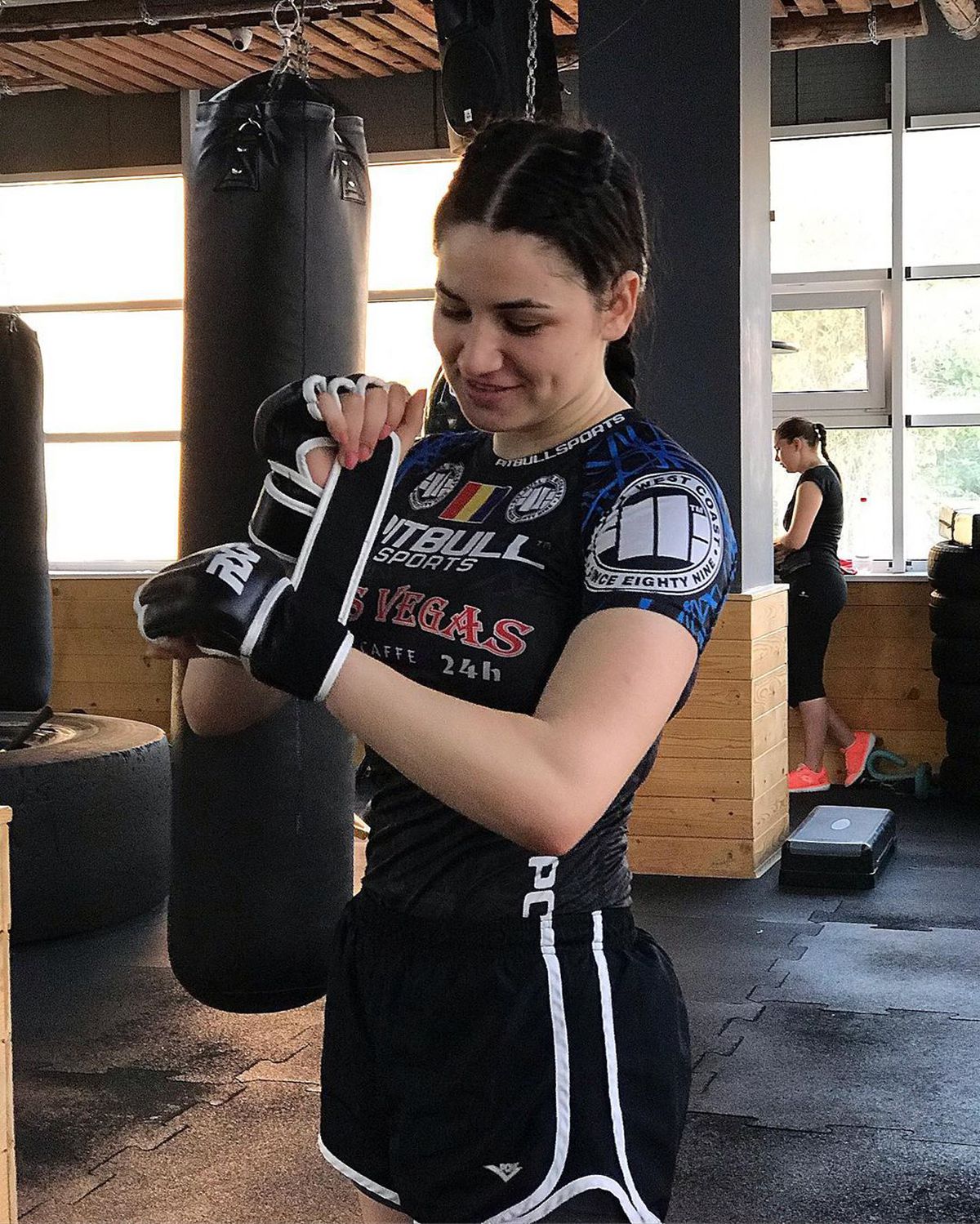 FOTO Bărbatul din spatele Dianei Belbiță, sportiva care se pregătește de debutul în UFC: „El reuşeste să facă mereu acea minune”
