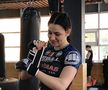FOTO Diana Belbiță se pregătește de debutul în UFC: bărbatul care e mereu alături de ea