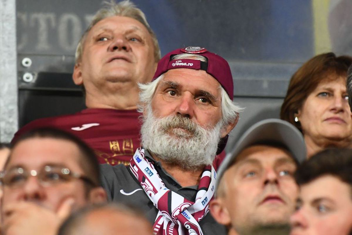 CFR CLUJ - SLAVIA PRAGA 0-1 // GALERIE FOTO Ardealul fain » Români din toată țara, unguri și cehi au luat cu asalt arena din Gruia