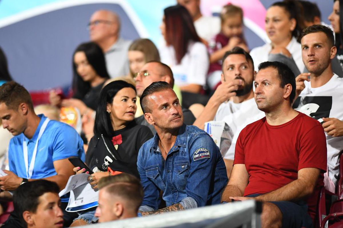 CFR CLUJ - SLAVIA PRAGA 0-1 // FOTO+VIDEO Hai cu miracolul 2.0! Campioana are nevoie de multă șansă în Cehia, după ce a avut o bară și a ratat un penalty acasă