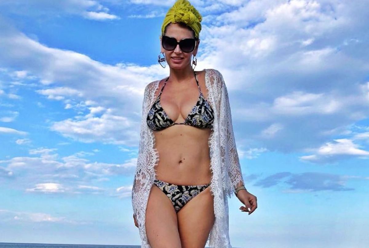 FOTO Andreea Bănică, superhot și la 41 de ani: „Mănânc amandine cu tava, dar am noroc cu sala”