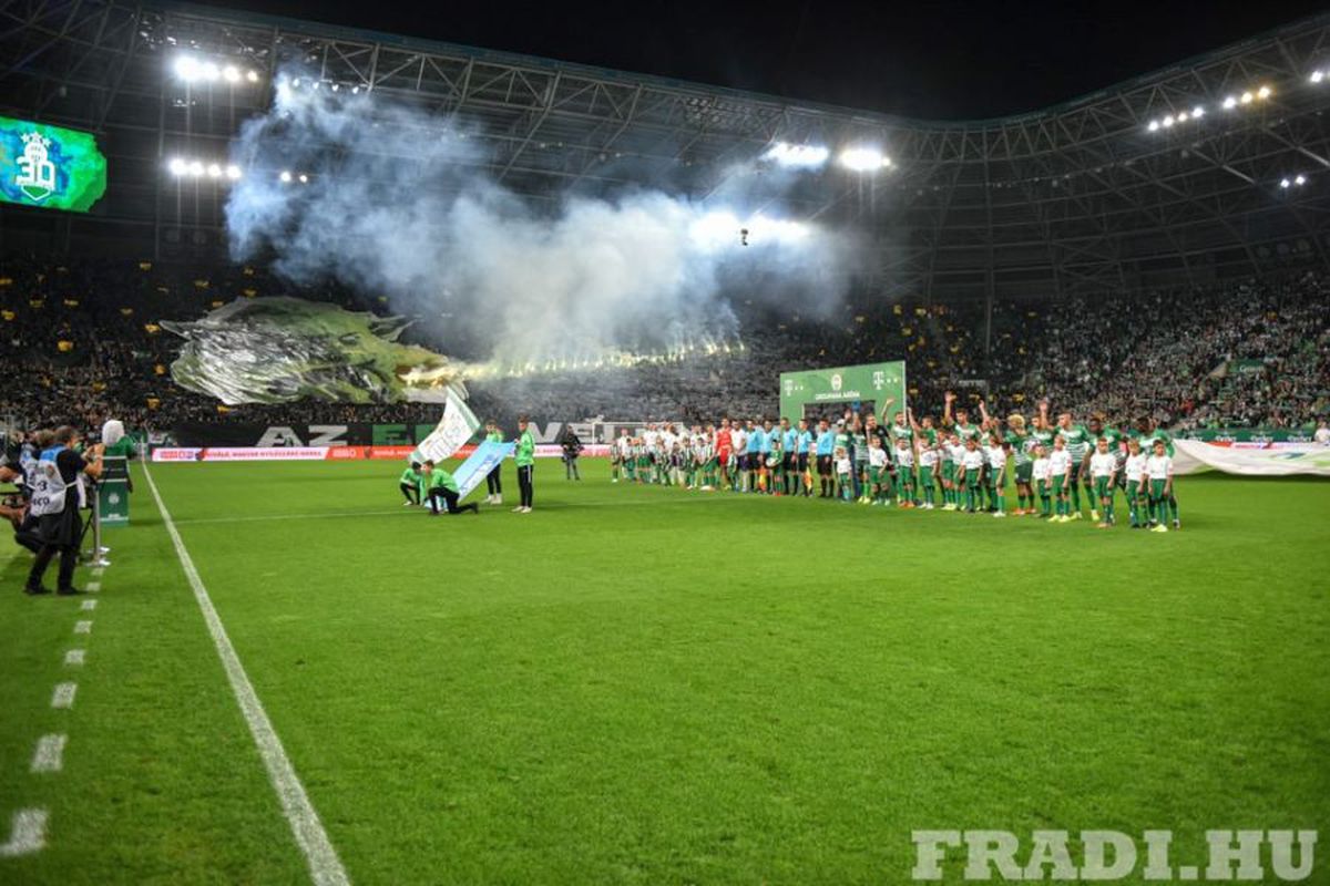 FERENCVAROS - UJPEST 1-0 // VIDEO + FOTO Atmosferă ULUITOARE la derby-ul Ungariei: ultrașii au „incendiat” stadionul!