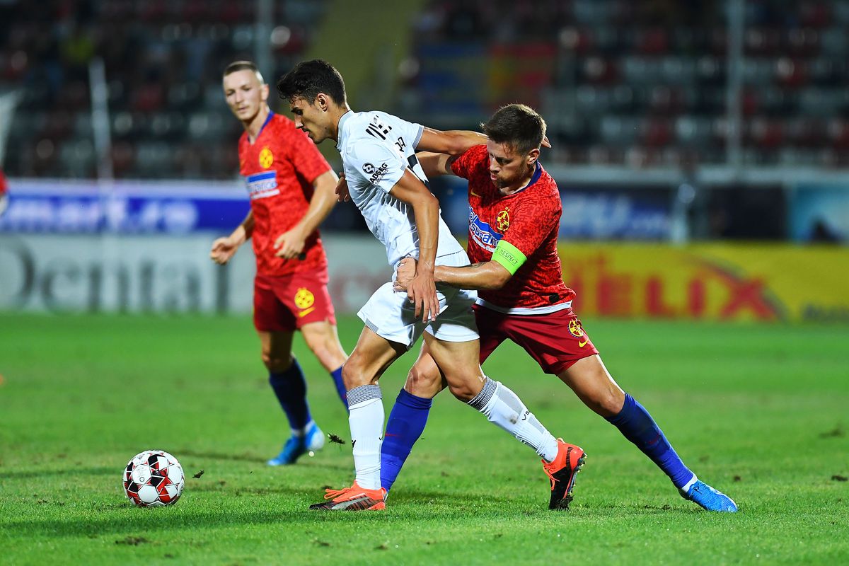 FCSB - VITORIA GUIMARAES 0-0 // CRONICĂ REMUS RĂUREANU: Porcușorul de Guineea rezistă: echipa-experiment aliniată de Becali supraviețuiește pentru returul din Portugalia