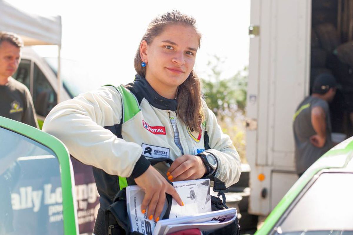 FOTO Raliul fetelor! 17 doamne și domnișoare iau startul în cea mai importantă etapă de motorsport din România