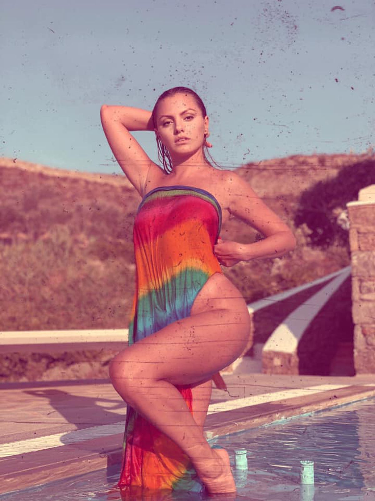 GALERIE FOTO „Woooow! Not censored"! Superba Alexandra Stan a apărut goală pe rețelele de socializare și a explicat secretele unui corp de invidiat