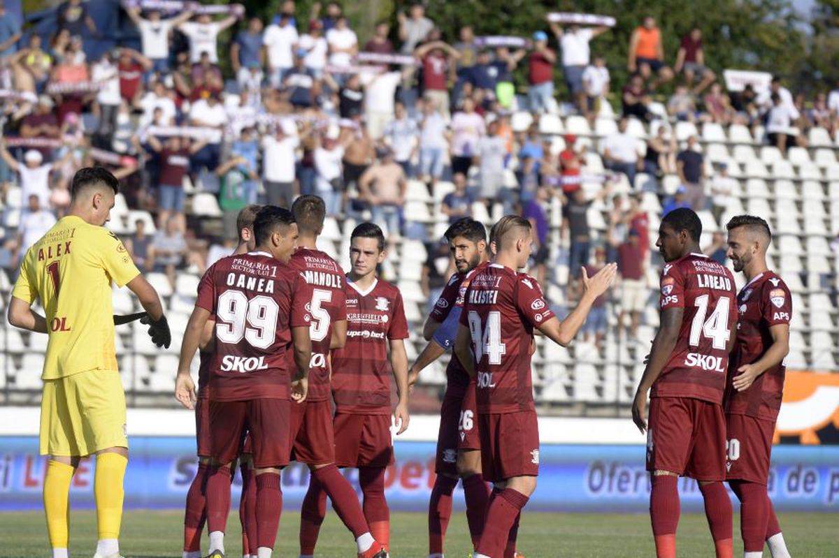 LIGA 2 // FOTO ACUM se joacă Rapid - ASU Poli, derby-ul etapei: start în  „Regie”, într-o atmosferă superbă