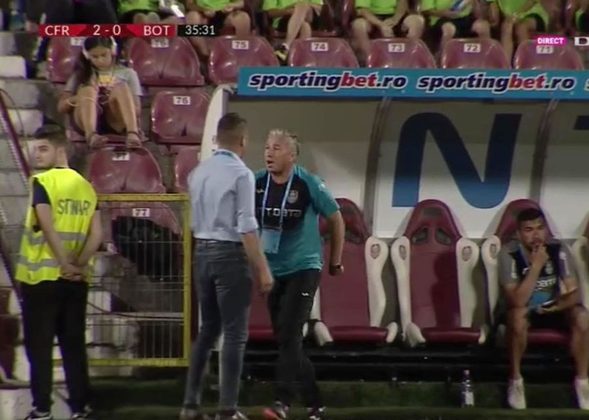 CFR CLUJ - FC BOTOȘANI 4-1 // FOTO Dan Petrescu, o nouă criză de nervi pe margine » Cum au încercat să-l calmeze clujenii