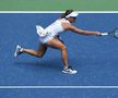 FOTO+VIDEO Simona Halep a trecut categoric de Barbora Strycova și s-a calificat în „optimi” la Wuhan!