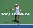 FOTO+VIDEO Simona Halep a trecut categoric de Barbora Strycova și s-a calificat în „optimi” la Wuhan!