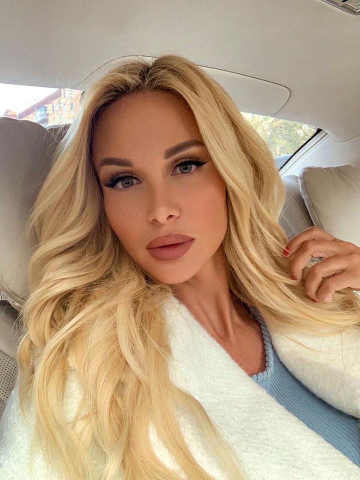 FOTO Victoria Lopyreva l-a făcut uitat pe Messi la Gala FIFA The Best » Rusoaica a întors toate privirile