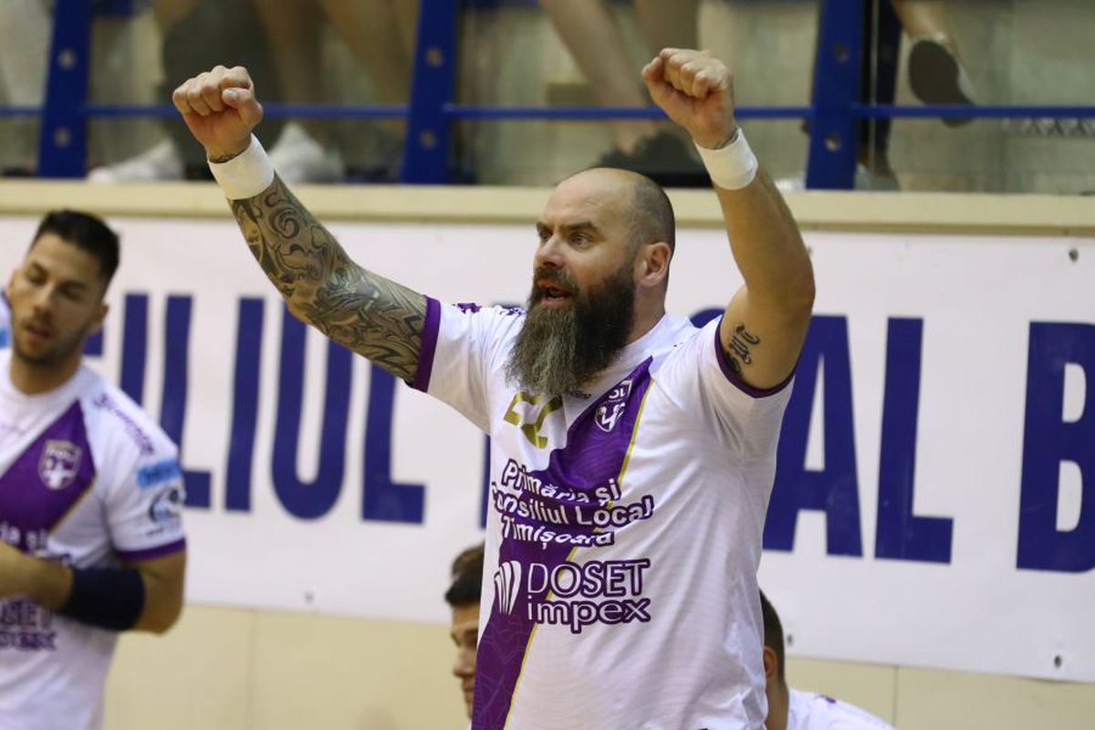 HANDBAL / GALERIE FOTO+VIDEO Dinamo a cucerit Supercupa la handbal masculin! De ce dă Federația în judecată