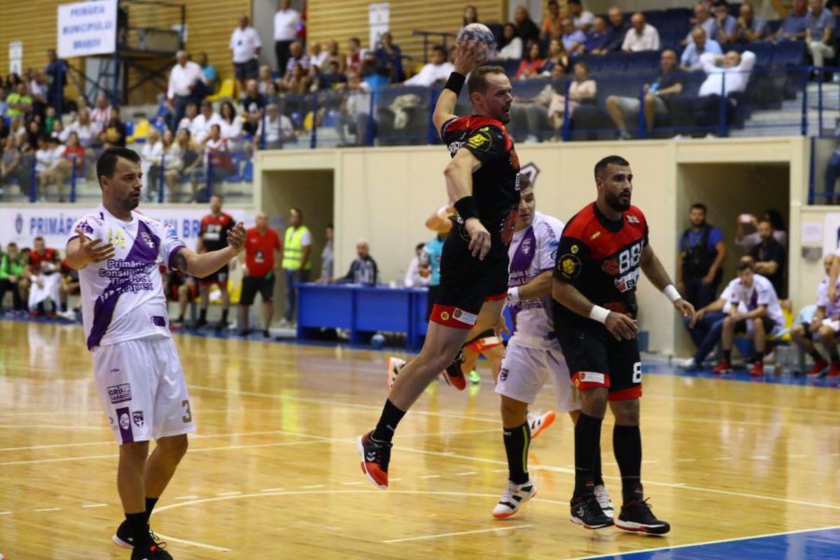 HANDBAL / GALERIE FOTO+VIDEO Dinamo a cucerit Supercupa la handbal masculin! De ce dă Federația în judecată