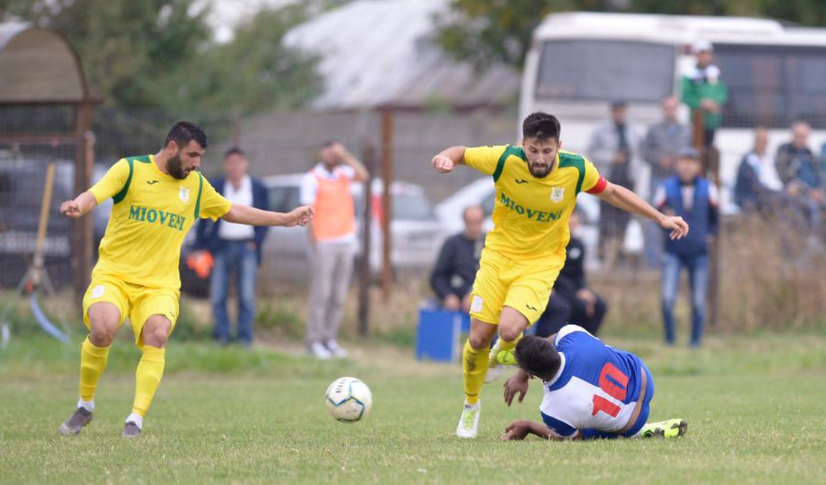 VIDEO+FOTO „Șaisprezecimile” Cupei României  » Sănătatea Cluj a eliminat-o pe Viitorul