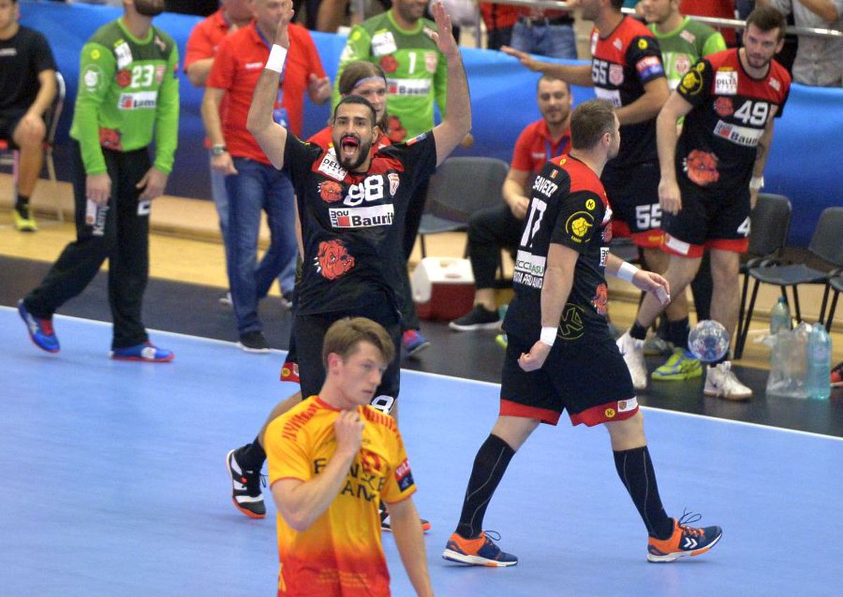 Dinamo - GOG Gudme 35-28 » VIDEO+FOTO Roș-albii înving în derby-ul cu GOG Gudme și sunt lideri în grupa din Liga Campionilor