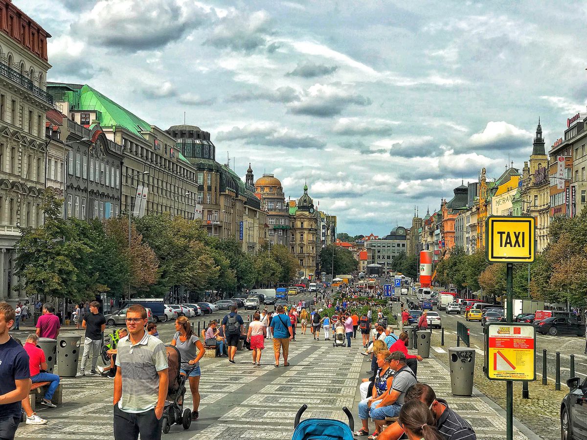 SLAVIA PRAGA - CFR CLUJ // VIDEO+FOTO Campioana României a ajuns la Praga » Visează la calificare în „Orașul de Aur"