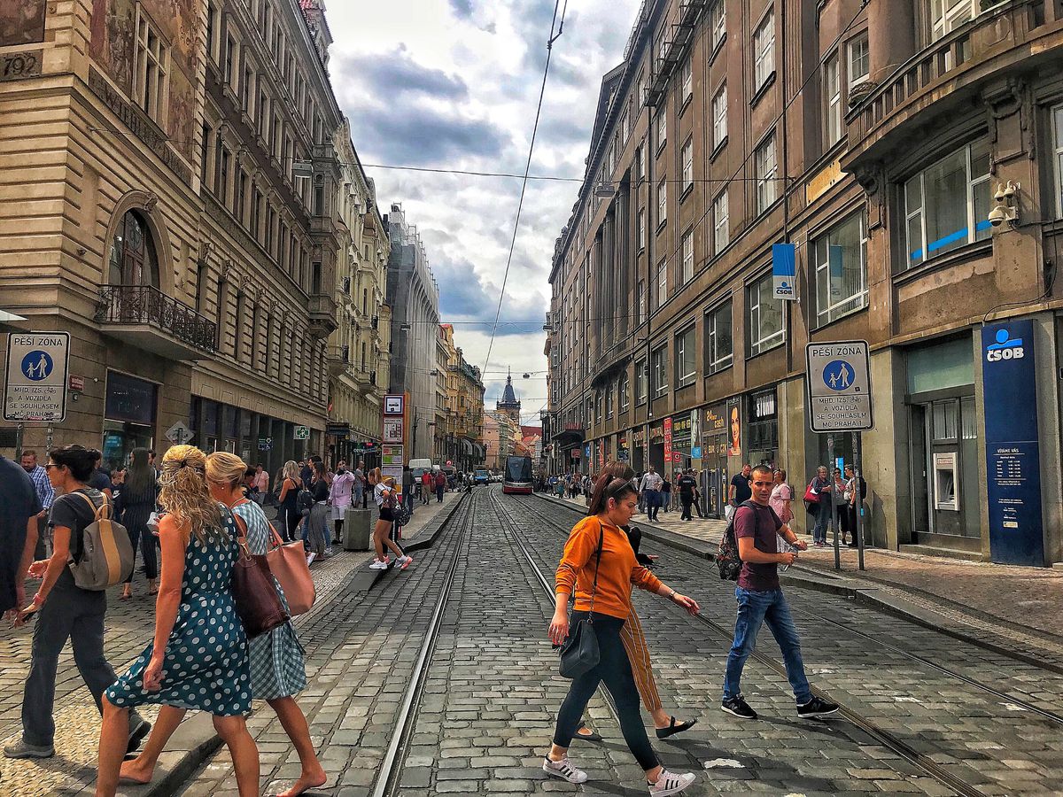 SLAVIA PRAGA - CFR CLUJ // VIDEO+FOTO Campioana României a ajuns la Praga » Visează la calificare în „Orașul de Aur"