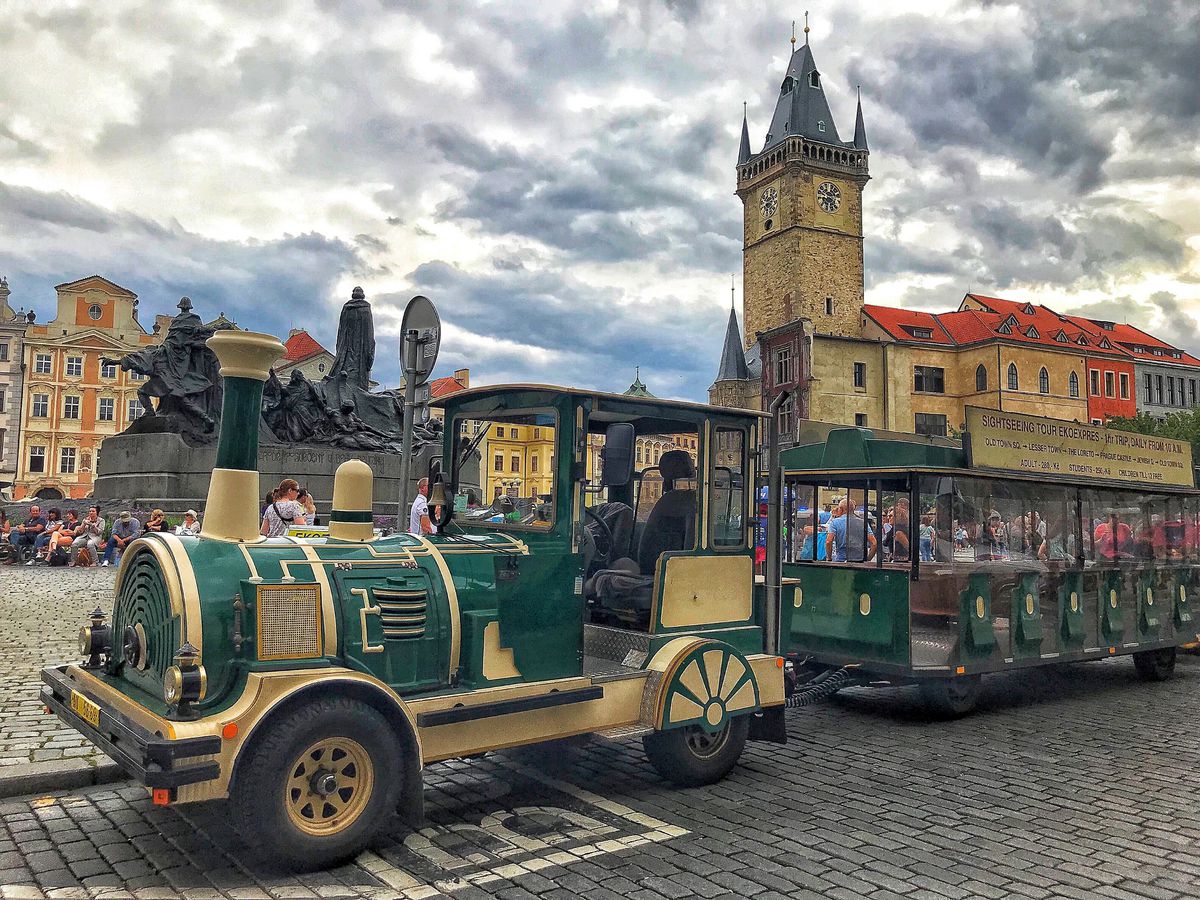 SLAVIA PRAGA - CFR CLUJ // VIDEO+FOTO Campioana României a ajuns la Praga » Visează la calificare în „Orașul de Aur"