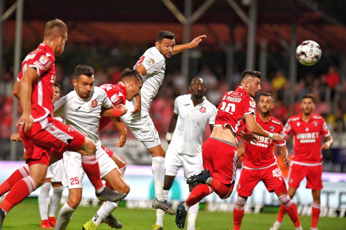 DINAMO - HERMANNSTADT 3-0 // FOTO + VIDEO „Câinii” obțin o victorie categorică și scapă de ultimul loc