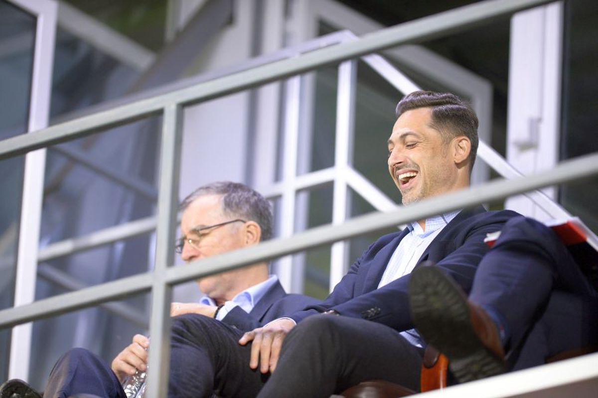 Metaloglobus - FCSB 0-2 // Puștii-minune au învins ursuleții! Roș-albaștrii se califică fără emoții în optimile Cupei României