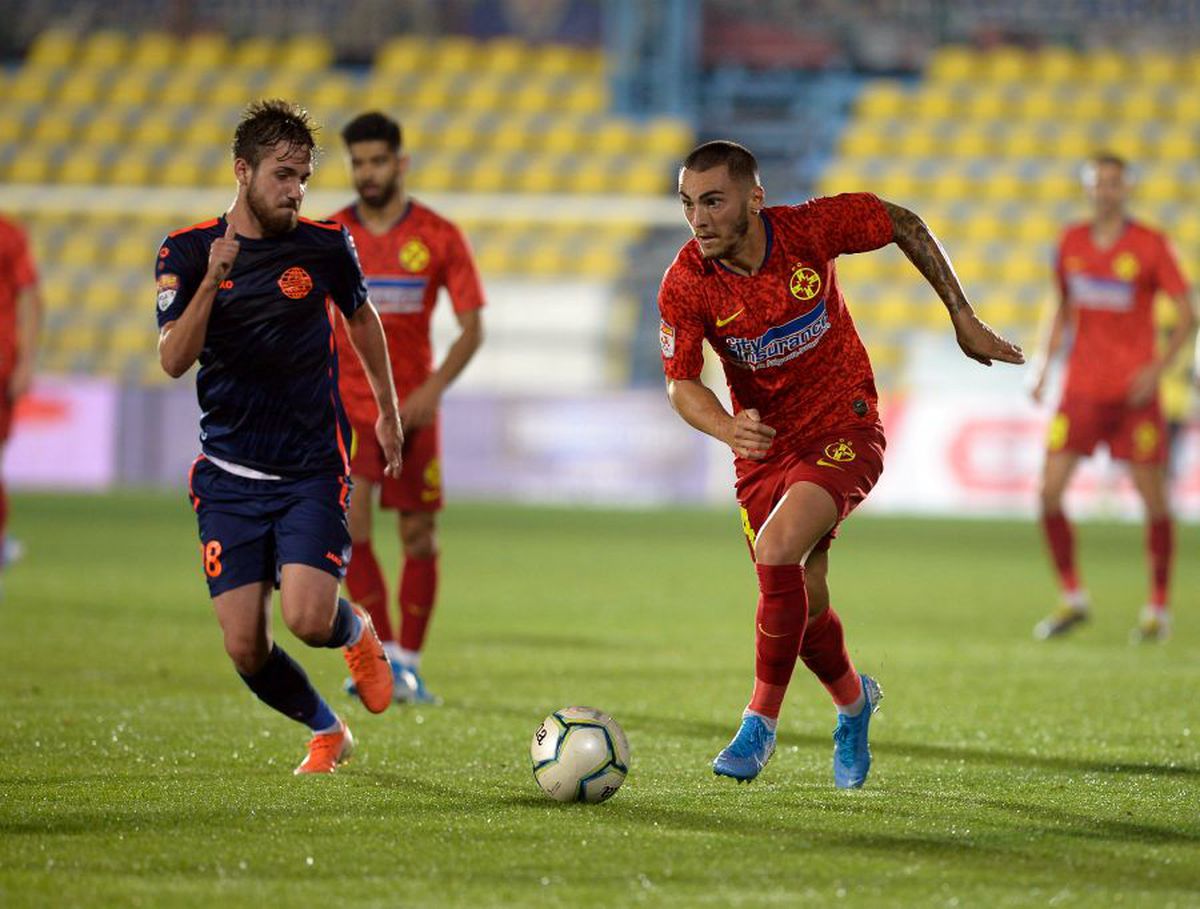 Metaloglobus - FCSB 0-2 // Puștii-minune au învins ursuleții! Roș-albaștrii se califică fără emoții în optimile Cupei României
