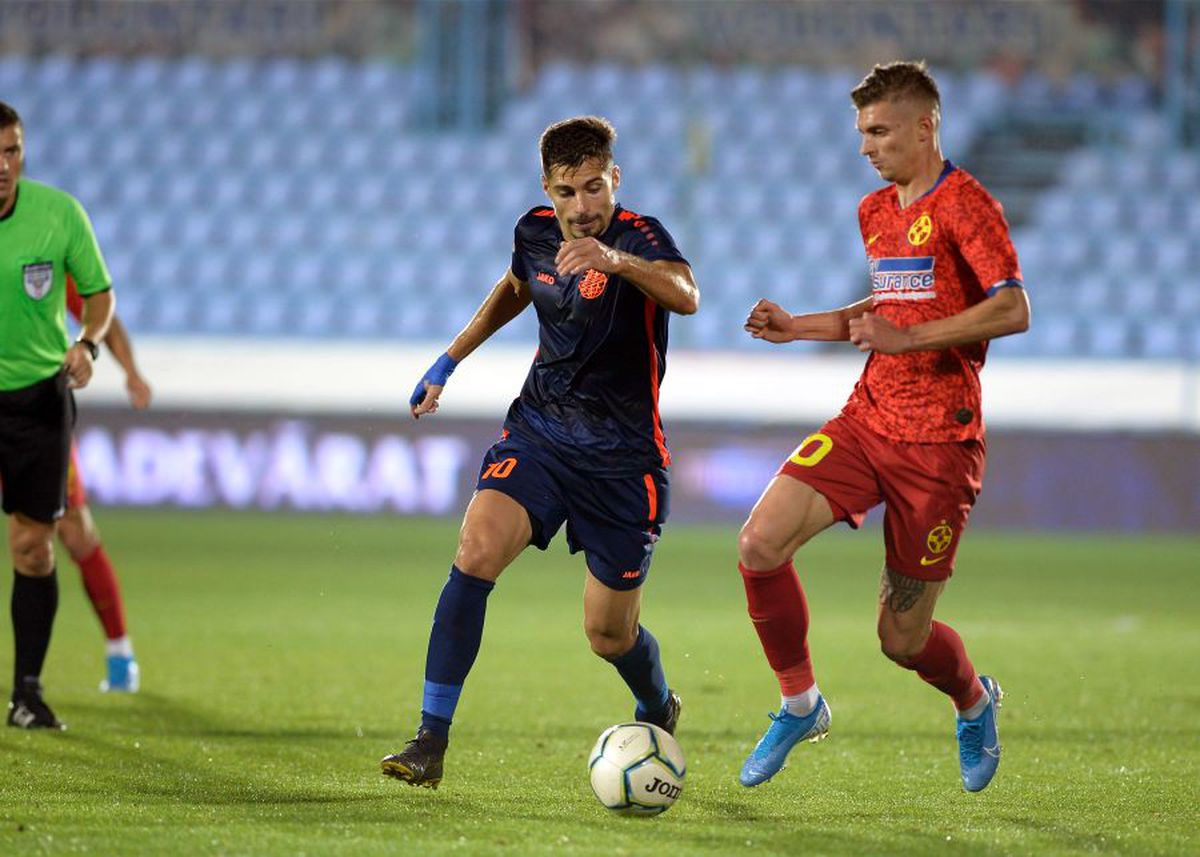 Metaloglobus - FCSB 0-2 // Puștii-minune au învins ursuleții! Roș-albaștrii se califică fără emoții în optimile Cupei României