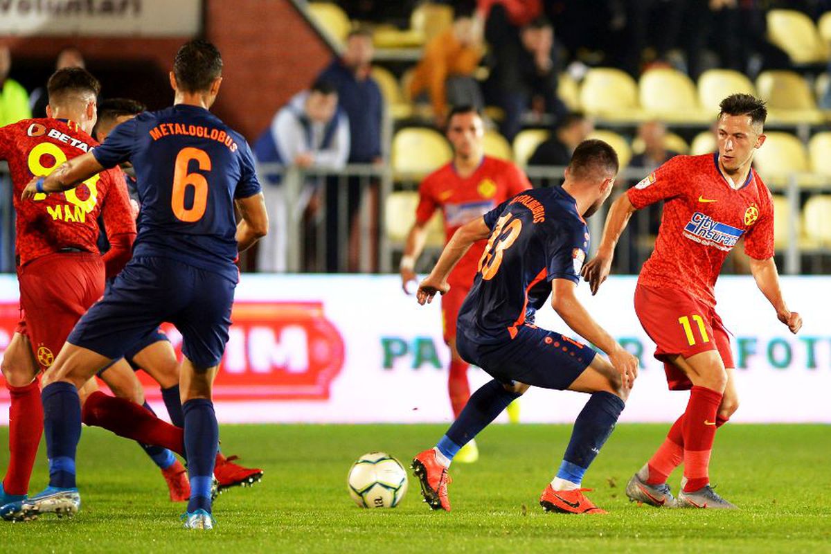Metaloglobus - FCSB 0-2 // Puștii-minune au învins ursuleții! Roș-albaștrii se califică fără emoții în optimile Cupei României